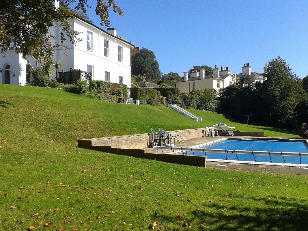 Kingsleigh Manor, Torquay, Devon, TQ1 1QY - Online Auctions