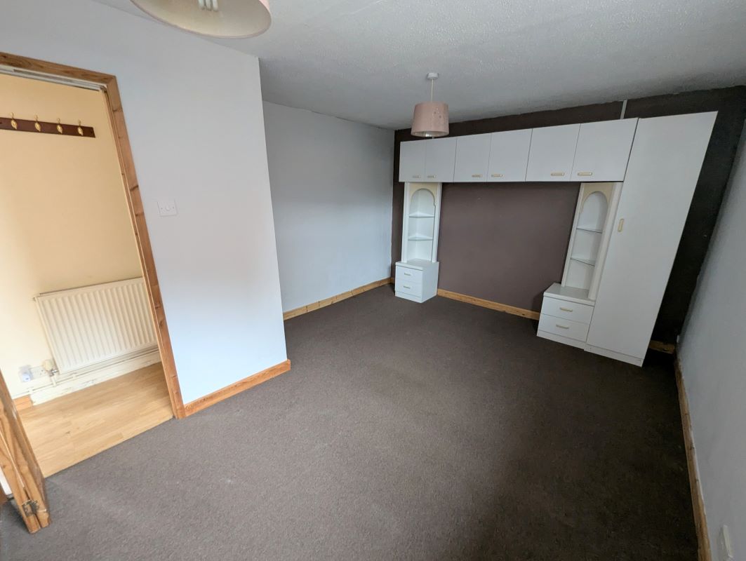 Cirencester, Gloucestershire, GL7 1HH - Online Auctions