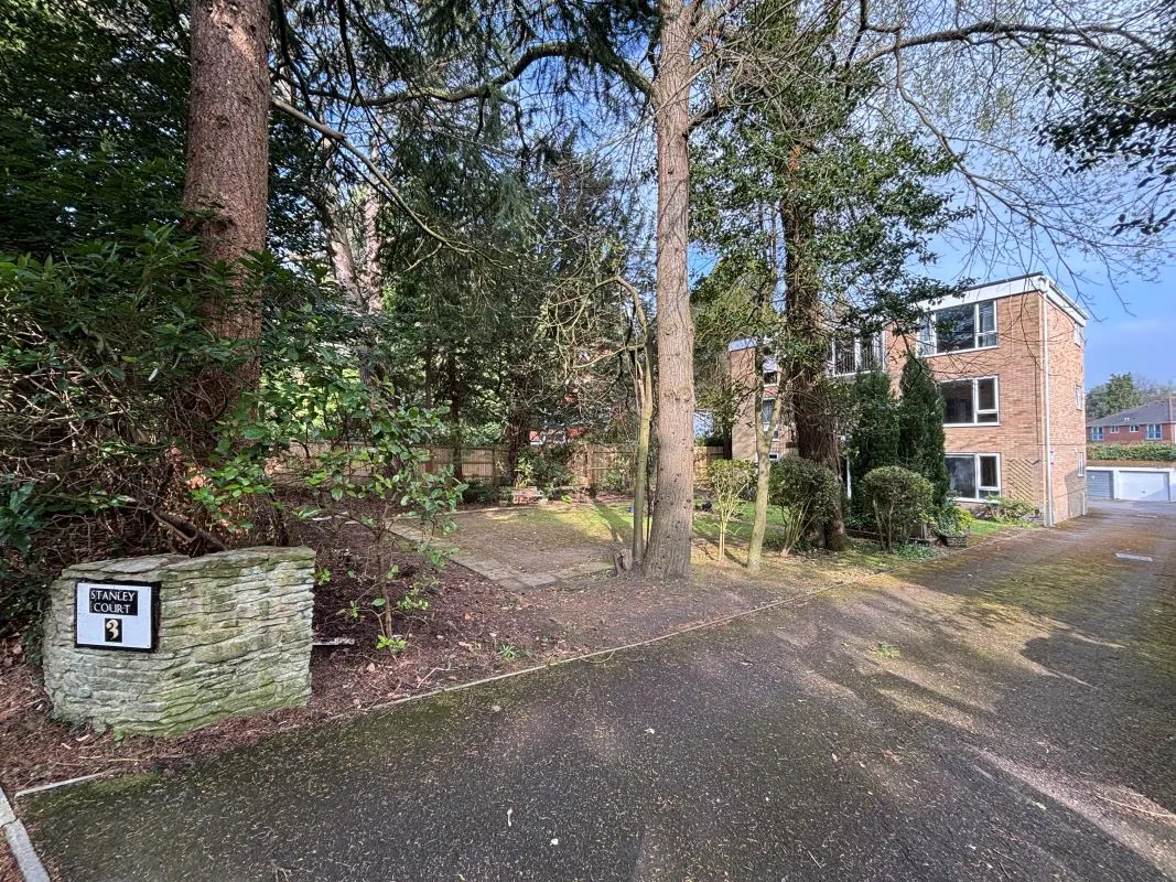 Stanley Court, Poole, Dorset, BH12 1EJ - Online Auctions