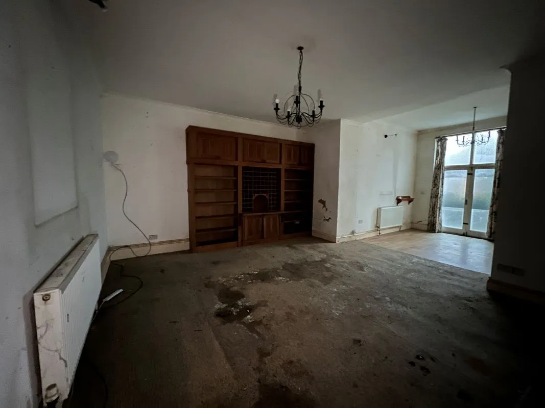 Penare Gardens, Penzance, Cornwall, TR18 2AR - Online Auctions