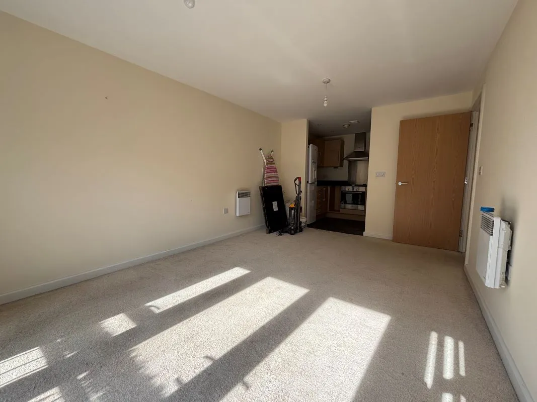 14 Avenel Way, Poole, Dorset, BH15 1EQ - Online Auctions