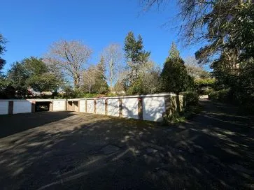 Property for Auction in South West - Flat 10, Dorset Court, 36 Branksome Wood Road, Bournemouth, Dorset BH4 9LA