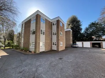 Property for Auction in South West - Flat 10, Dorset Court, 36 Branksome Wood Road, Bournemouth, Dorset BH4 9LA