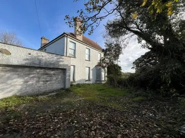 Property for Auction in South West - The Gables, 14 Church Hill, Helston, Cornwall TR13 8NW