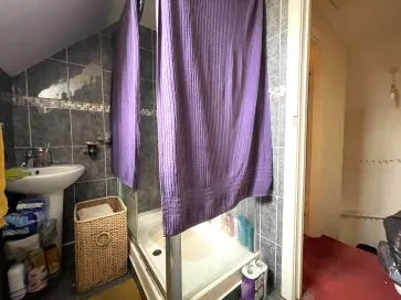 Property for Auction in South West - Thatched Cottage, Treninnick, Newquay, Cornwall TR7 2LQ