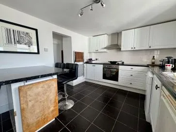Property for Auction in South West - Sunray, The Strand, Starcross, Exeter, Devon EX6 8PA