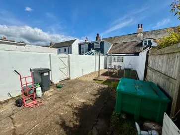 Property for Auction in South West - Sunray, The Strand, Starcross, Exeter, Devon EX6 8PA