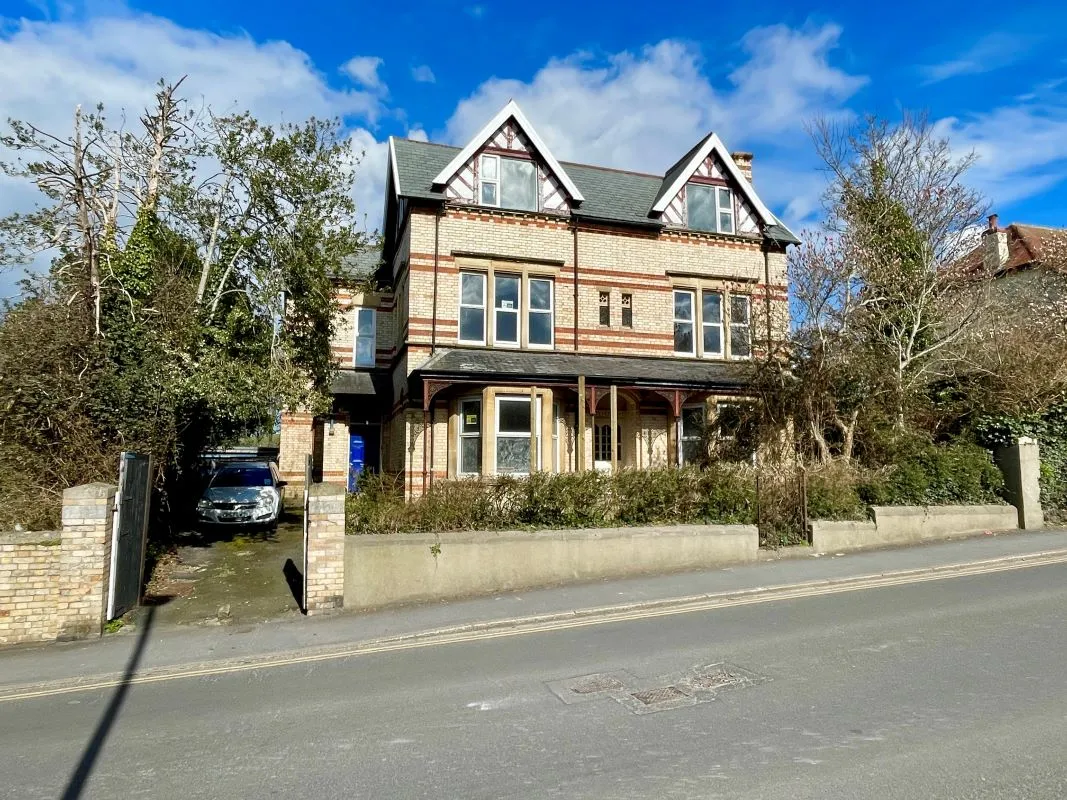 Bear Street, Barnstaple, Devon, EX32 7DX - Online Auctions