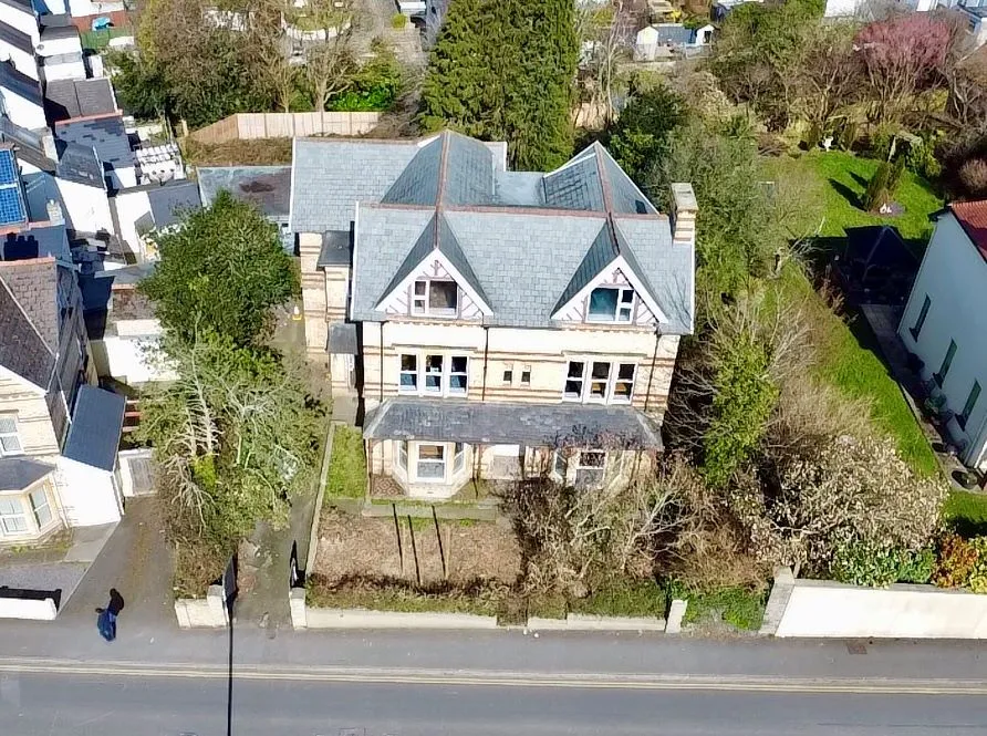 Bear Street, Barnstaple, Devon, EX32 7DX - Online Auctions