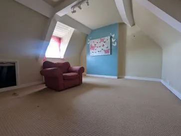 Property for Auction in South West - Flat 7, 21 The Causeway, Chippenham, Wiltshire SN15 3DB