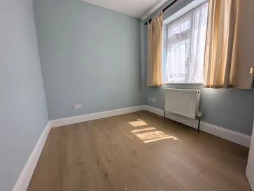Property for Auction in South West - 7 Elm Hayes, Corsham, Wiltshire SN13 9JW