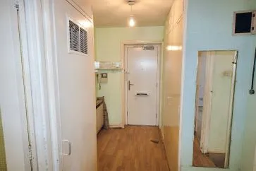 Property for Auction in South West - 89 Columbia Close, Gloucester, Gloucestershire GL1 3DQ