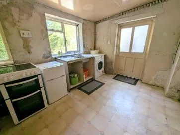 Property for Auction in South West - 17 Eastland Road, Yeovil, Somerset BA21 4EU