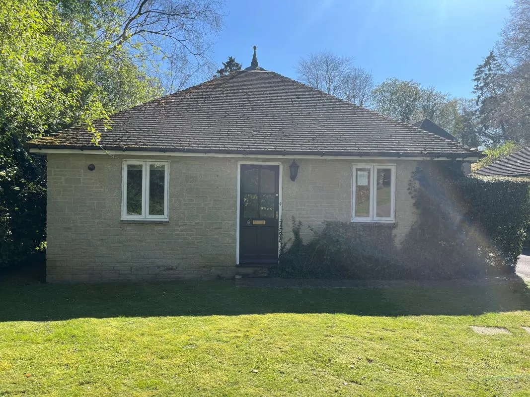 Headington, Oxford, Oxfordshire, OX3 8SS - Online Auctions