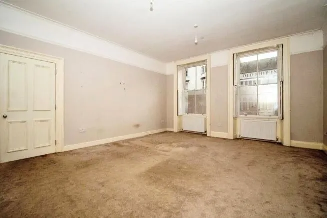 58 High West Street, Dorchester, Dorset, DT1 1UY - Online Auctions
