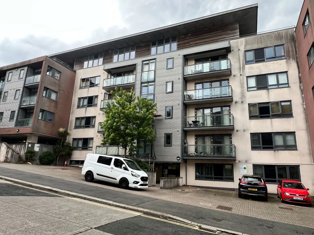 22 Constantine Street, Plymouth, Devon, PL4 8AF - Online Auctions