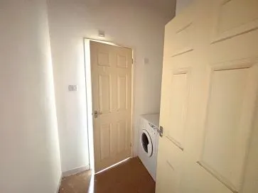 Property for Auction in South West - Flat 4, 38 Hamilton Road, Bournemouth, Dorset BH1 4EH