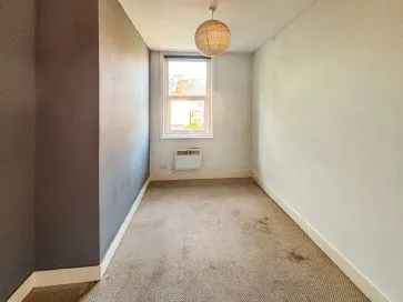 Property for Auction in South West - Flat 4, 38 Hamilton Road, Bournemouth, Dorset BH1 4EH