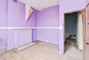 Property for Auction in South West - 3 Weymouth Street, Warminster, Wiltshire BA12 9NP