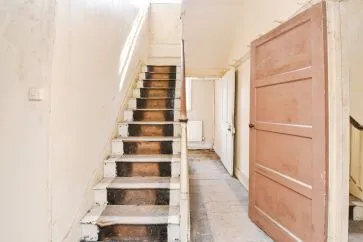 Property for Auction in South West - 3 Weymouth Street, Warminster, Wiltshire BA12 9NP