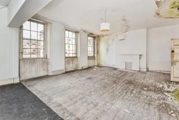 Property for Auction in South West - 3 Weymouth Street, Warminster, Wiltshire BA12 9NP