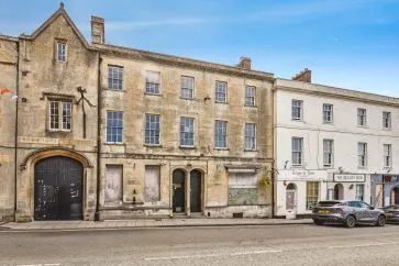 Property for Auction in South West - 3 Weymouth Street, Warminster, Wiltshire BA12 9NP