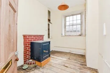 Property for Auction in South West - 3 Weymouth Street, Warminster, Wiltshire BA12 9NP