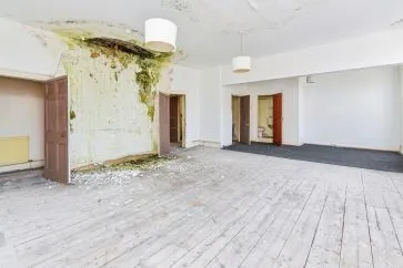 Property for Auction in South West - 3 Weymouth Street, Warminster, Wiltshire BA12 9NP