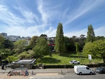 Property for Auction in South West - Flat 23, Hampshire Court, Bourne Avenue, Bournemouth, Dorset BH2 6DW