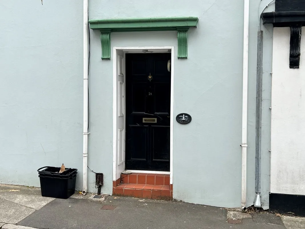 The Lighthouse, Torquay, Devon, TQ1 2AR - Online Auctions