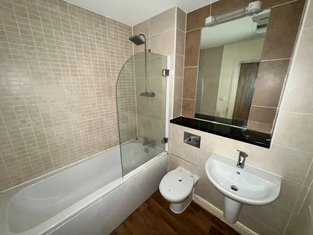 24 The Crescent, Plymouth, Devon, PL1 3FG - Online Auctions