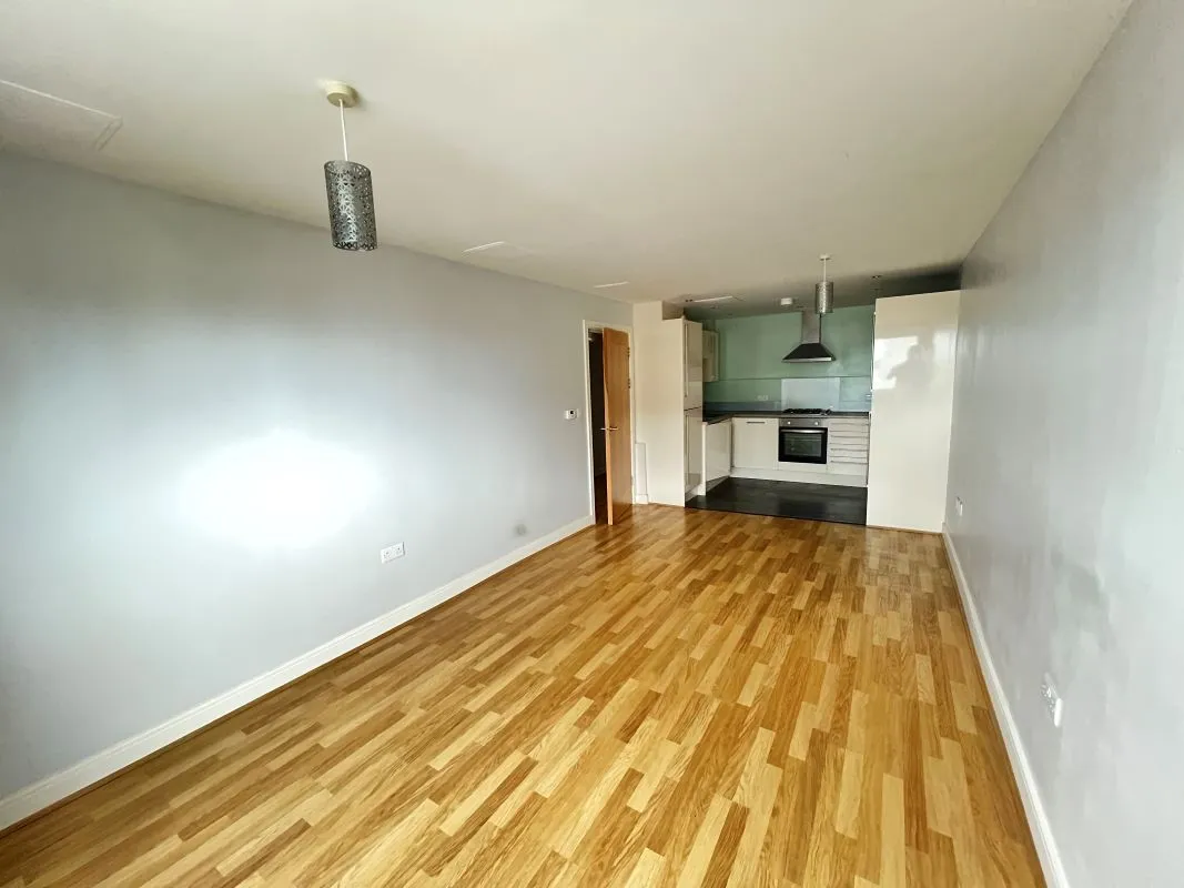 24 The Crescent, Plymouth, Devon, PL1 3FG - Online Auctions
