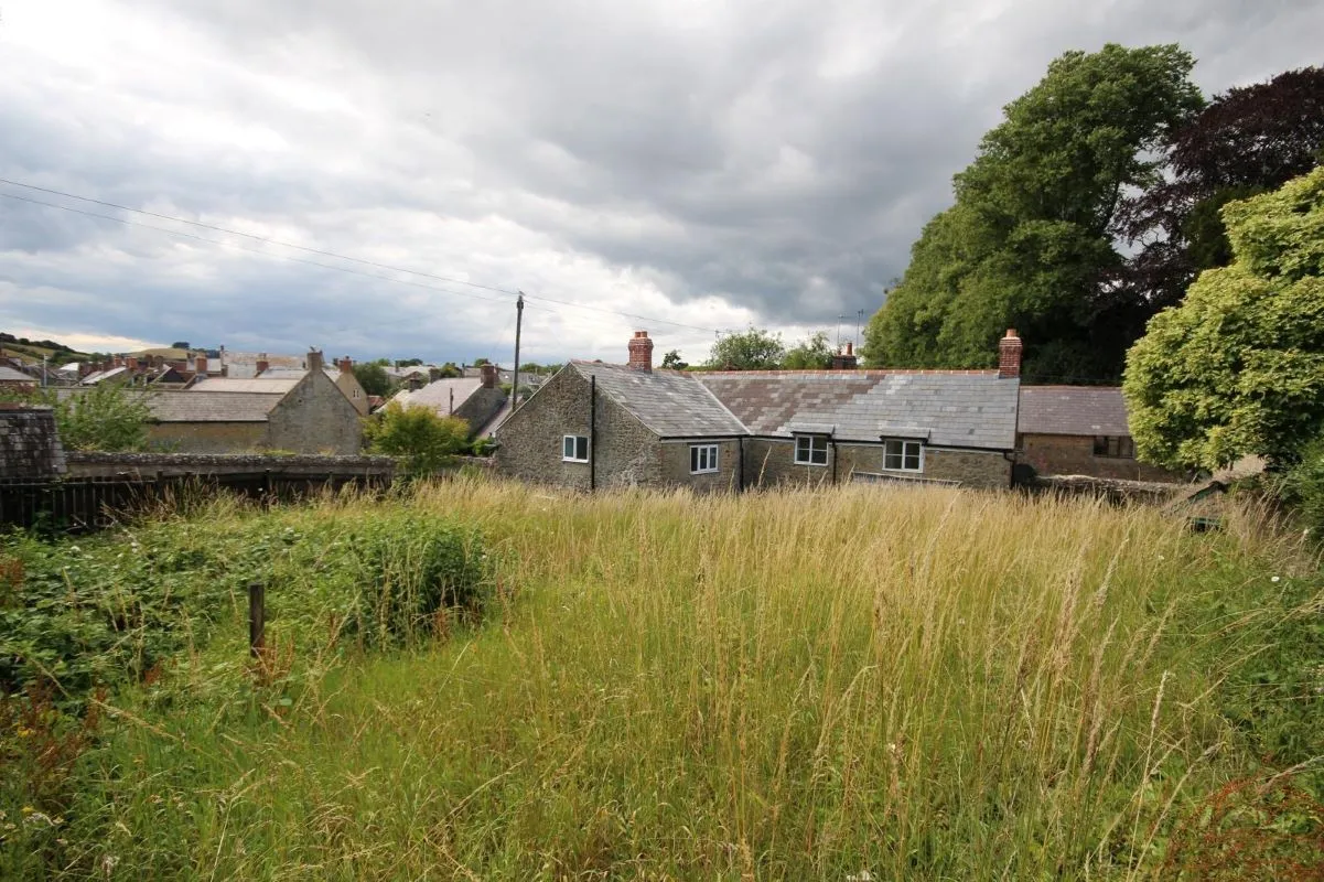 Beaminster, Dorset, DT8 3DZ - Online Auctions