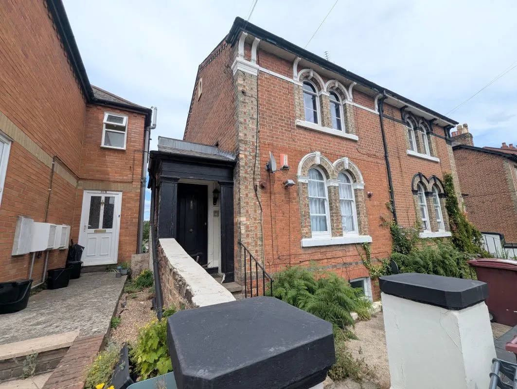 28 Baker Street, Reading, Berkshire, RG1 7XX - Online Auctions