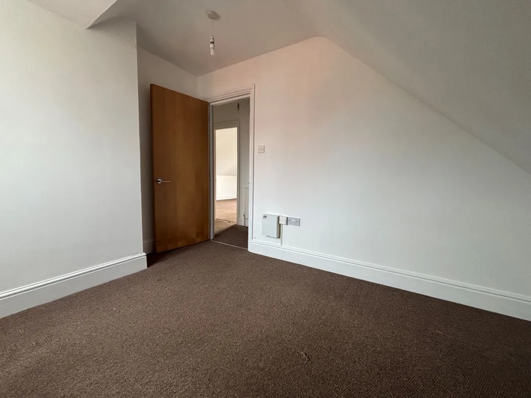 17 Milton Road, Bournemouth, Dorset, BH8 8LP - Online Auctions