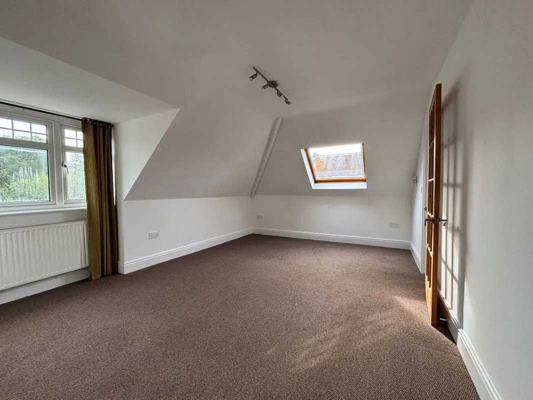 17 Milton Road, Bournemouth, Dorset, BH8 8LP - Online Auctions