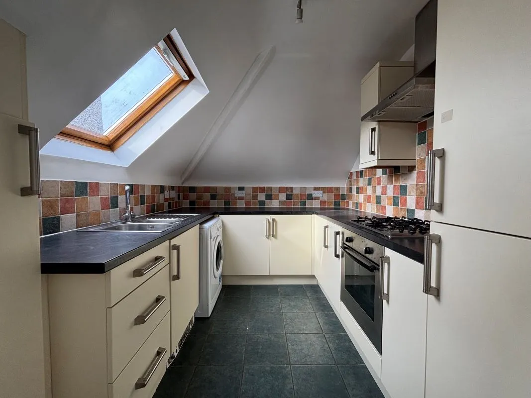 17 Milton Road, Bournemouth, Dorset, BH8 8LP - Online Auctions