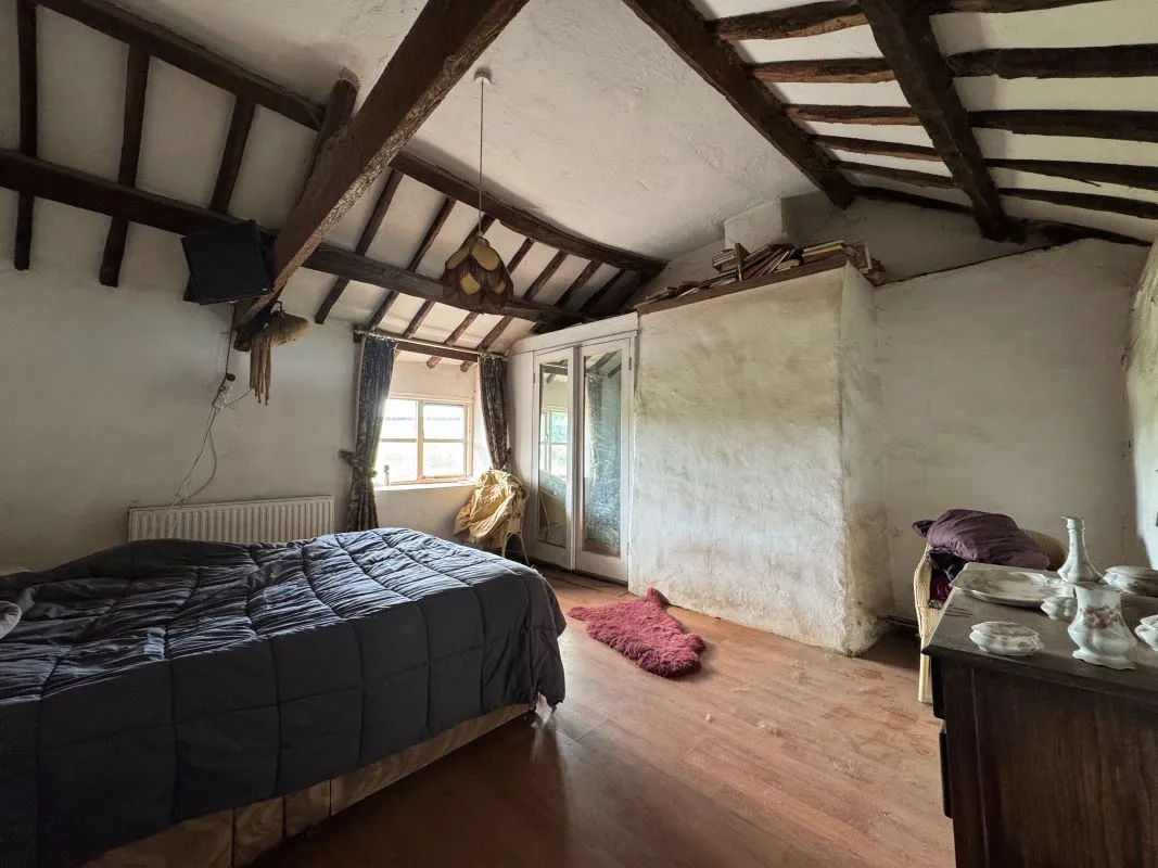Down St. Mary, Crediton, Devon, EX17 6DS - Online Auctions