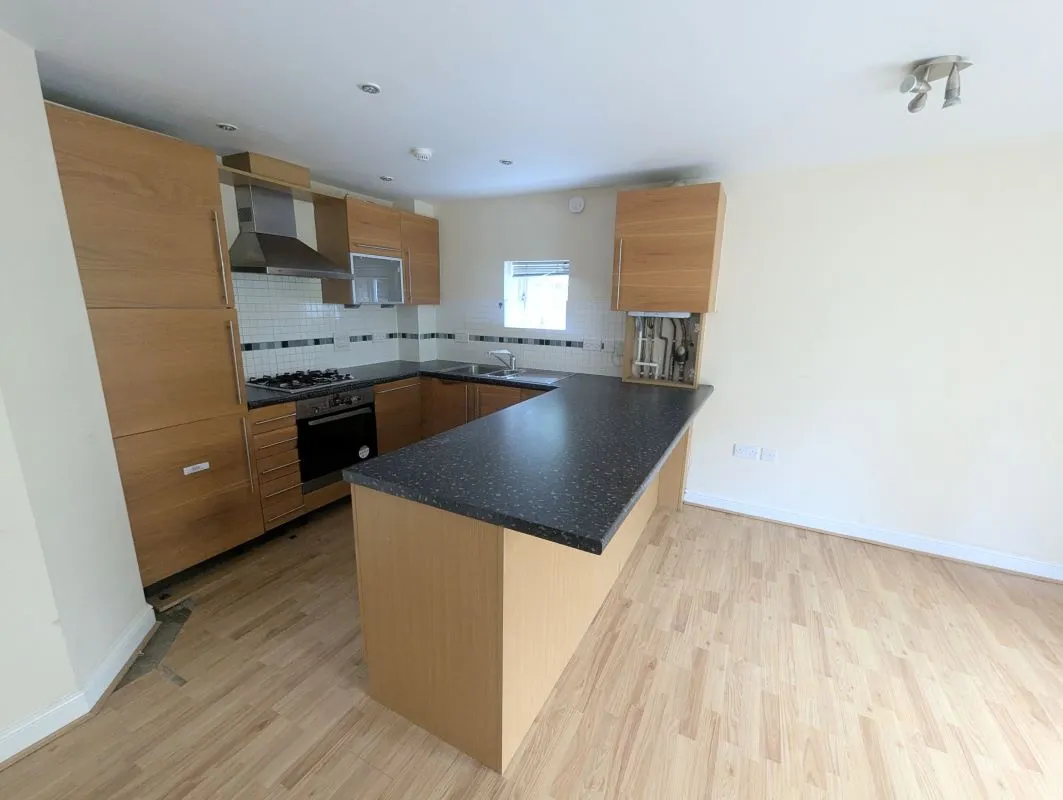 Bristol, Avon, BS10 6TD - Online Auctions