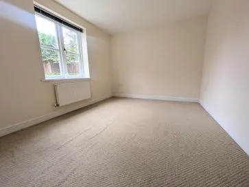 Property for Auction in South West - 8A Royal Victoria Park, Bristol BS10 6TD