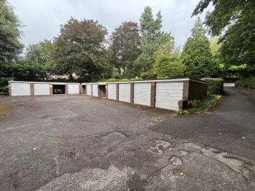Property for Auction in South West - Flat 10, Dorset Court, 36 Branksome Wood Road, Bournemouth, Dorset BH4 9LA