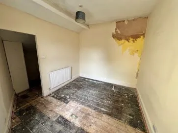 Property for Auction in South West - 162 Saltash Road, Keyham, Plymouth, Devon PL2 2BE
