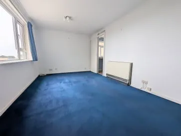 Property for Auction in South West - 32 Cedar Court, Grove Park Road, Weston-Super-Mare, North Somerset BS23 2LB