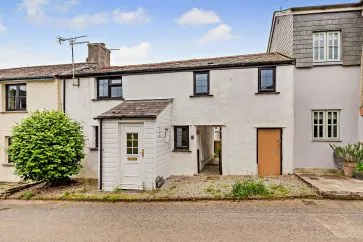 Property for Auction in South West - 3 The Village, Lawhitton, Launceston, Cornwall PL15 9NQ