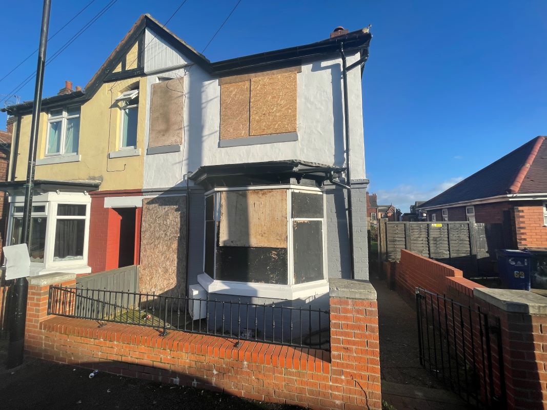 Edlington, Doncaster, South Yorkshire, DN12 1BA - Online Auctions
