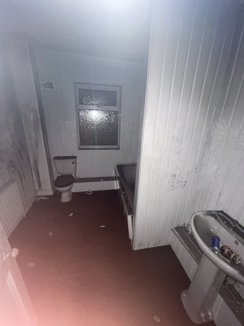 Edlington, Doncaster, South Yorkshire, DN12 1BA - Online Auctions