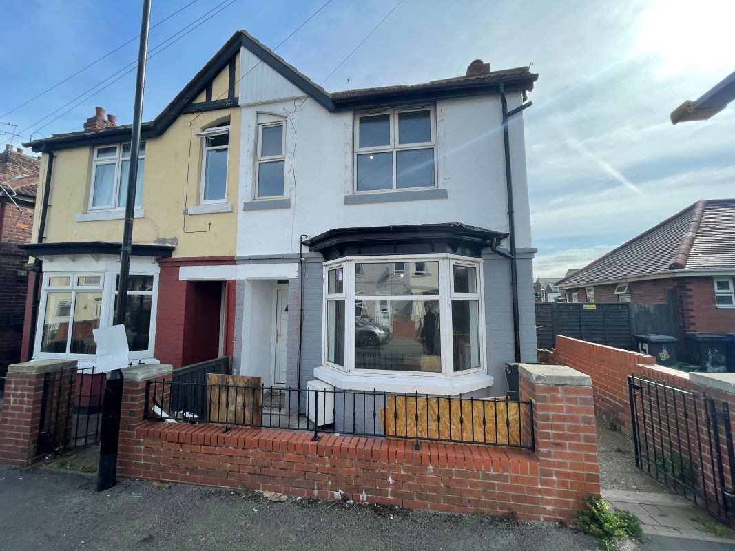Edlington, Doncaster, South Yorkshire, DN12 1BA - Online Auctions