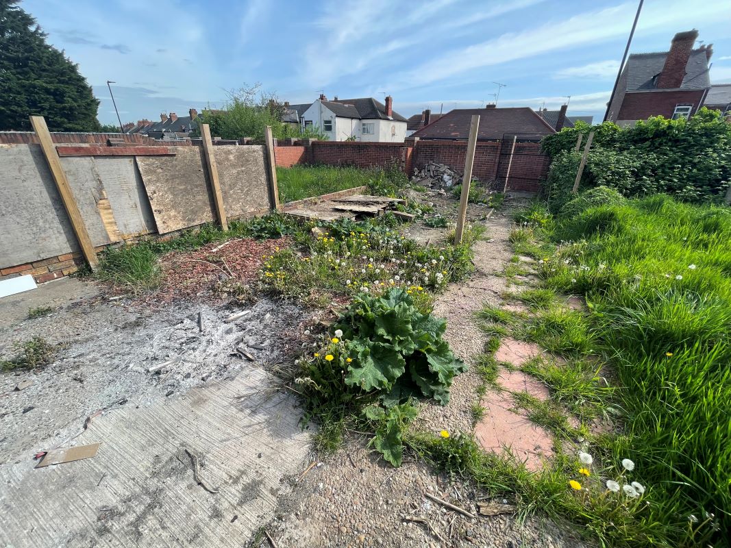 Edlington, Doncaster, South Yorkshire, DN12 1BA - Online Auctions