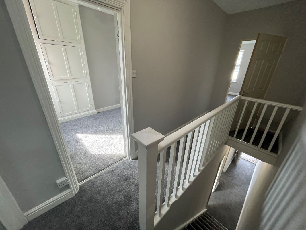 Edlington, Doncaster, South Yorkshire, DN12 1BA - Online Auctions