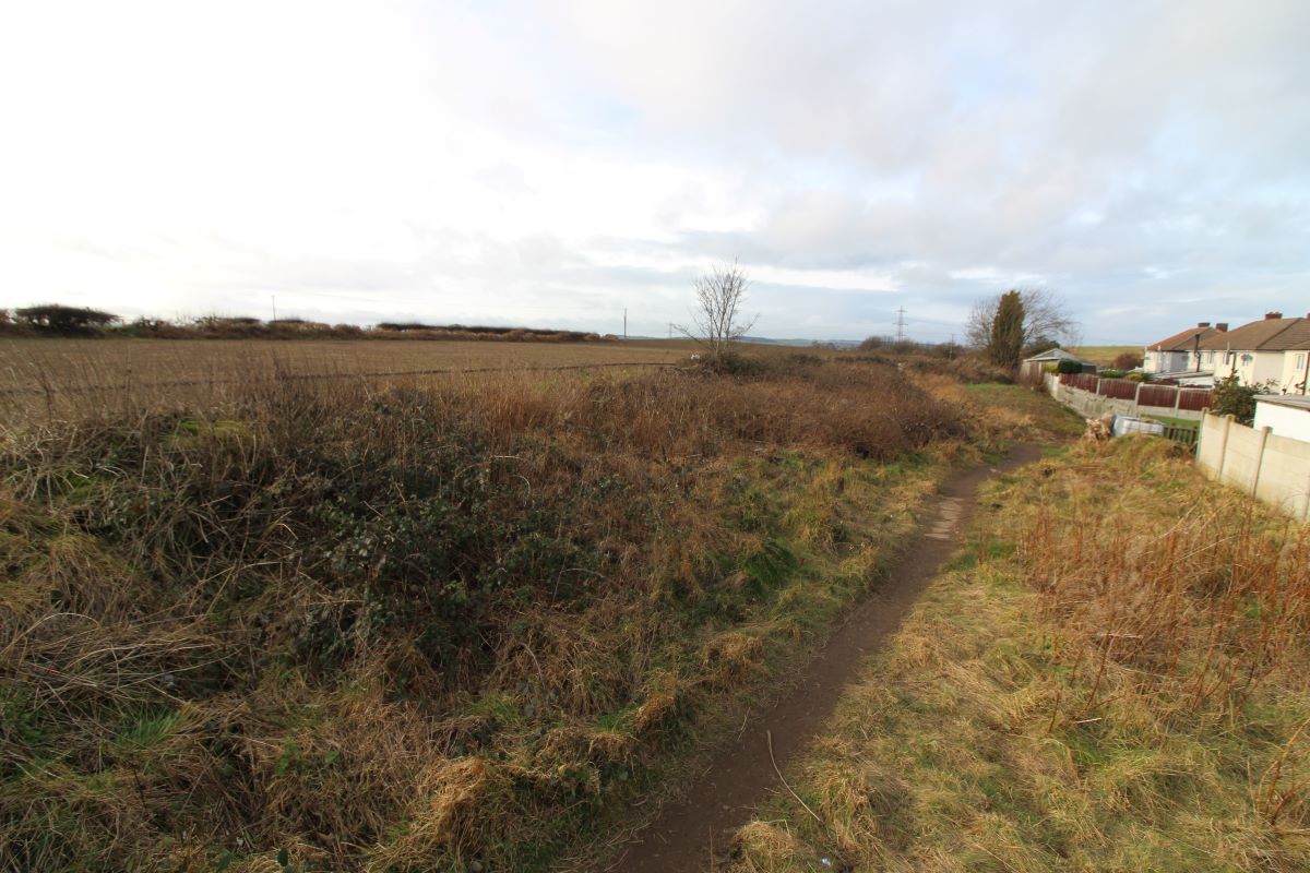 Shafton, Barnsley, South Yorkshire, S72 8PB - Online Auctions